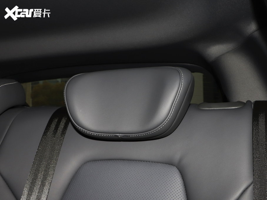 2022O T(ARCFOX T) 480S 175kW