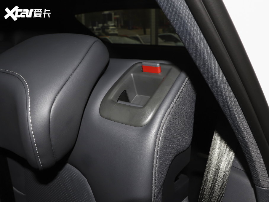 2022O T(ARCFOX T) 480S 175kW