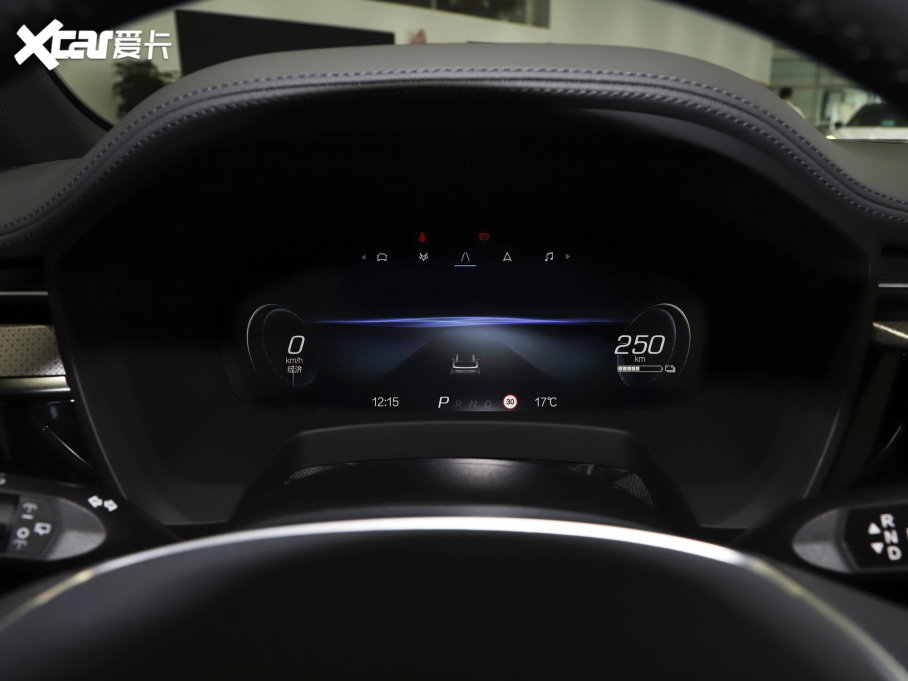 2022O T(ARCFOX T) 480S 175kW