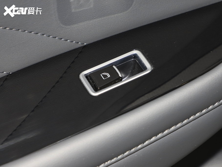 2022O T(ARCFOX T) 480S 175kW