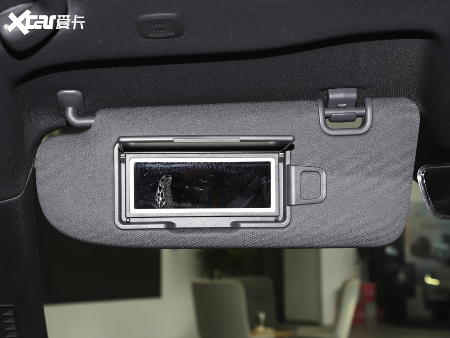 2022O T(ARCFOX T) 480S 175kW