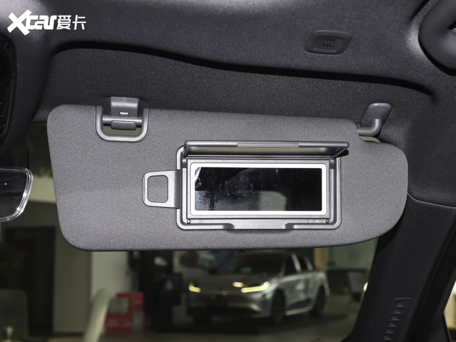 2022O T(ARCFOX T) 480S 175kW