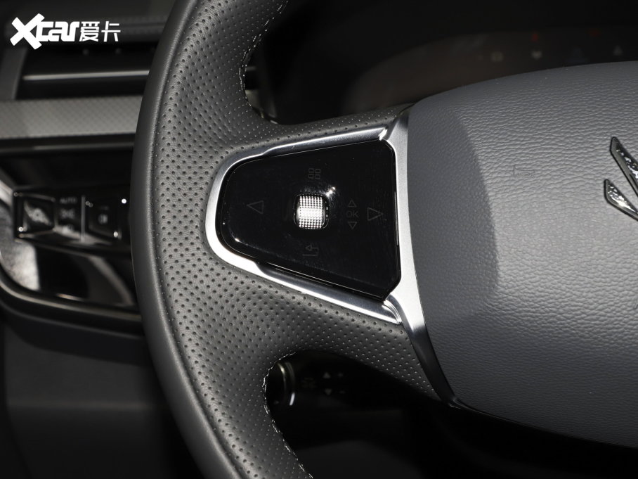 2022O T(ARCFOX T) 480S 175kW