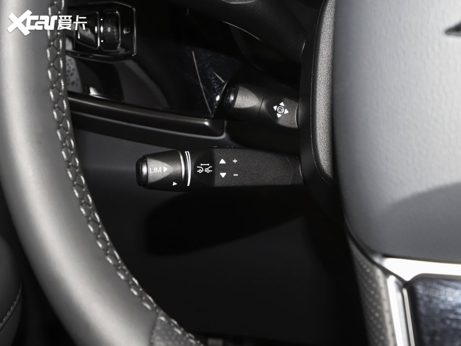 2022O T(ARCFOX T) 480S 175kW