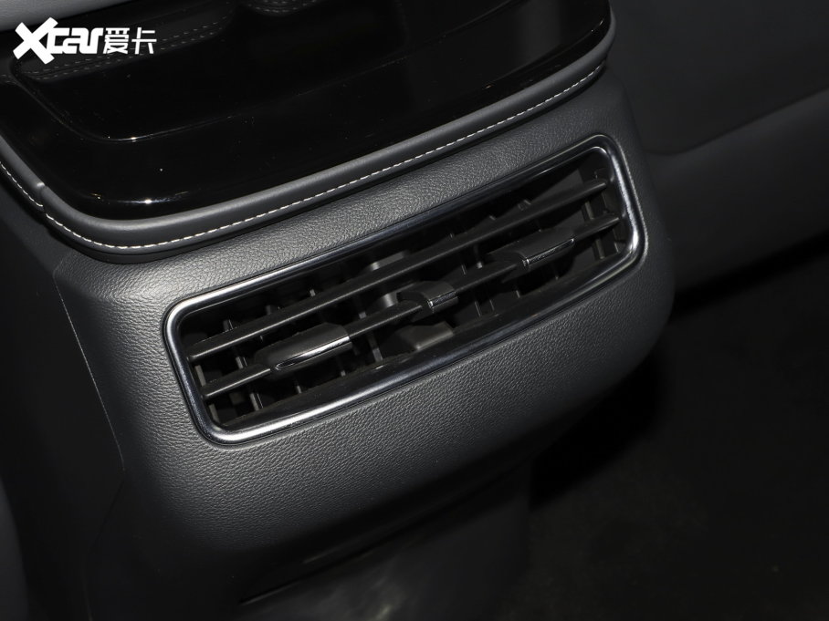 2022O T(ARCFOX T) 480S 175kW