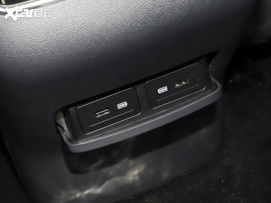 2022O T(ARCFOX T) 480S 175kW