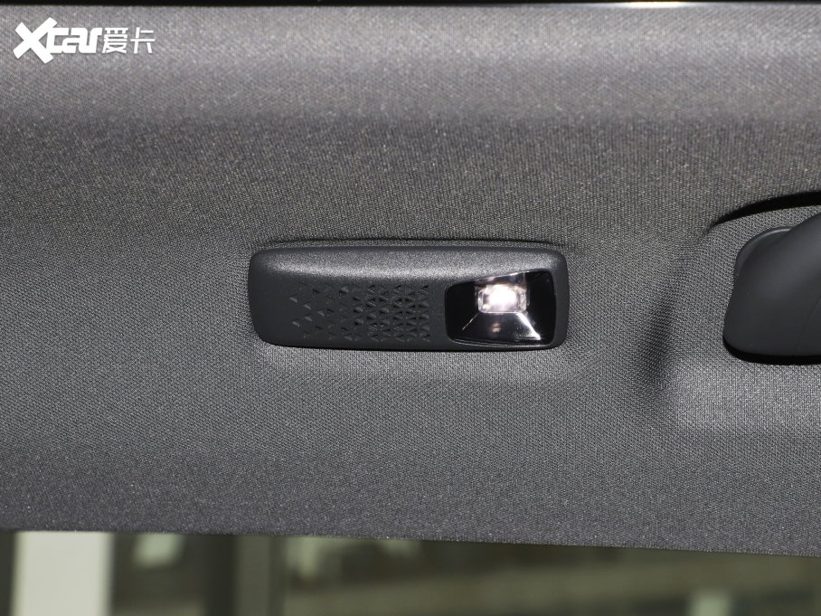 2022O T(ARCFOX T) 480S 175kW