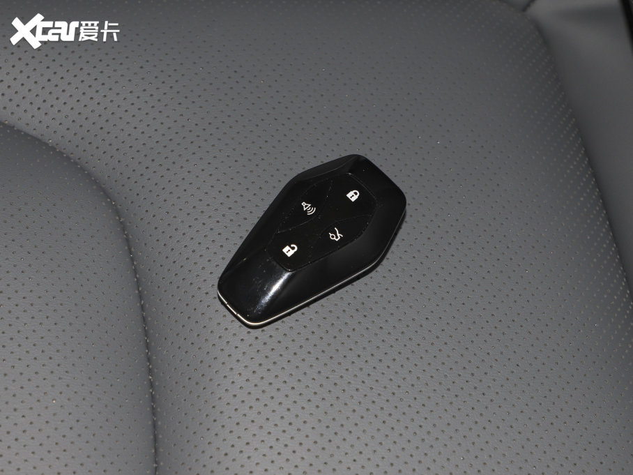 2022O T(ARCFOX T) 480S 175kW