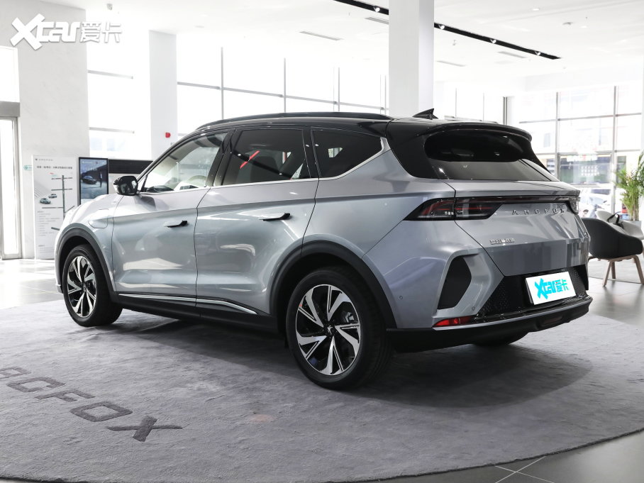 2022O T(ARCFOX T) 480S+ 175kW