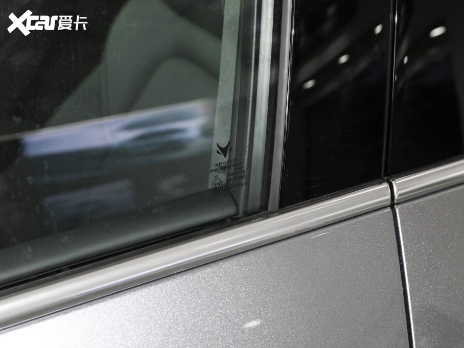 2022O T(ARCFOX T) 480S+ 175kW