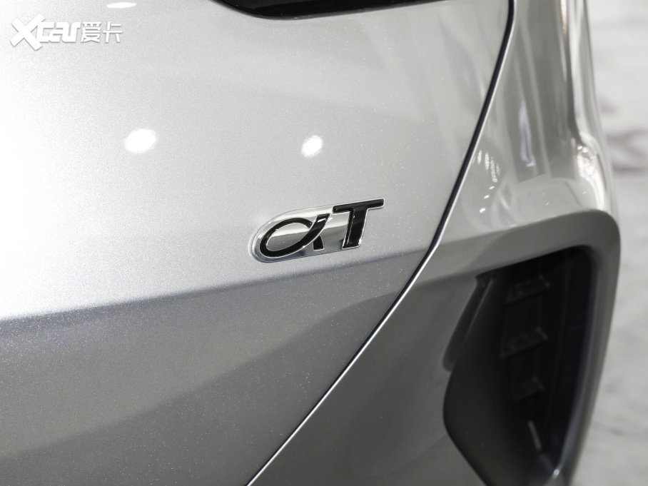 2022O T(ARCFOX T) 480S+ 175kW