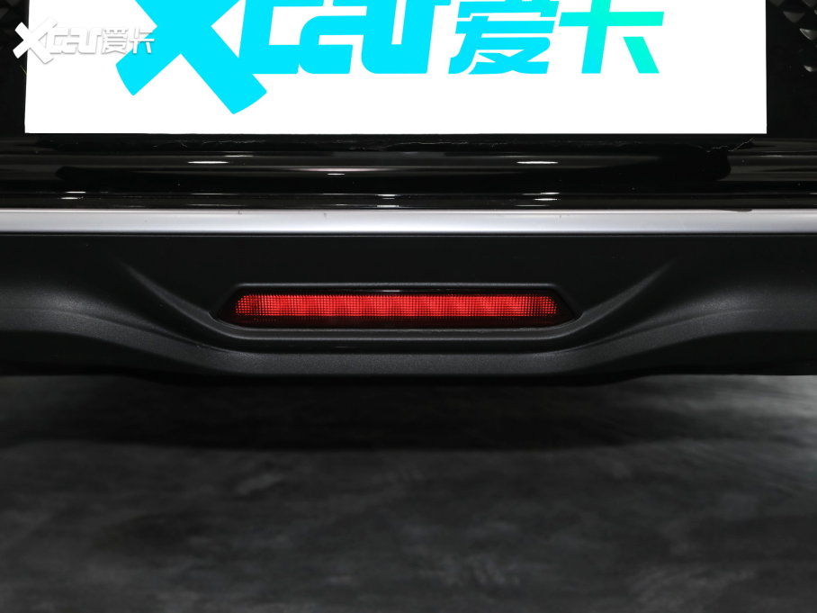 2022O T(ARCFOX T) 480S+ 175kW