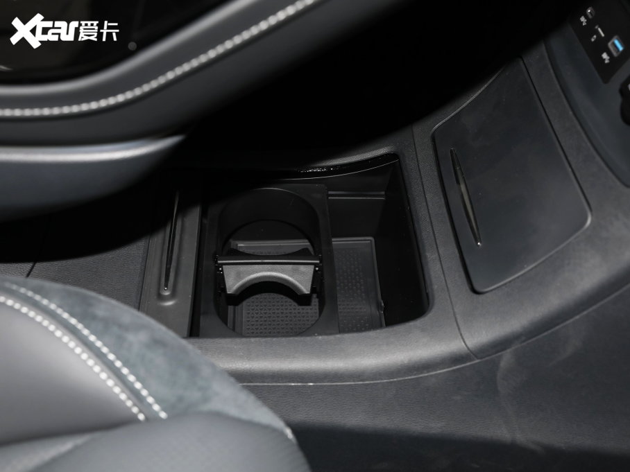 2022O T(ARCFOX T) 480S+ 175kW