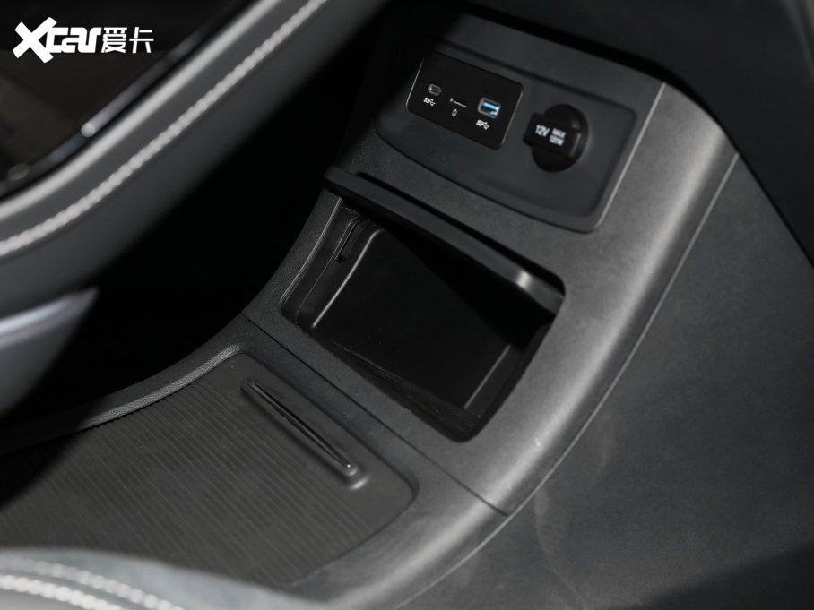 2022O T(ARCFOX T) 480S+ 175kW