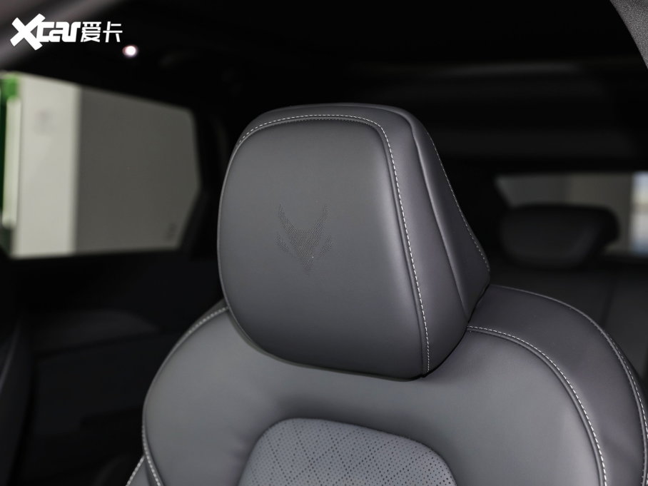 2022O T(ARCFOX T) 480S+ 175kW