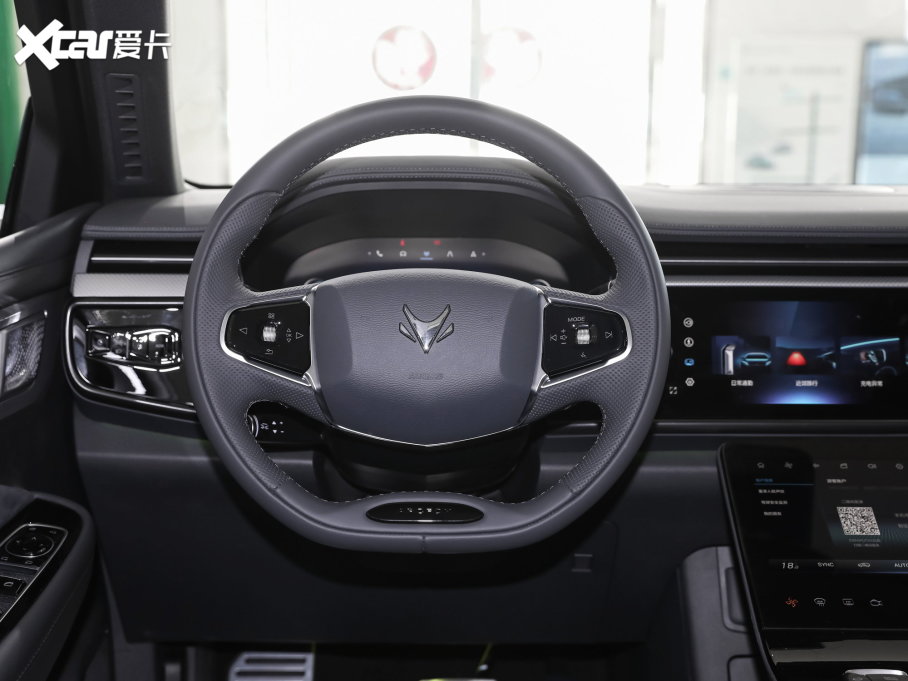 2022O T(ARCFOX T) 480S+ 175kW