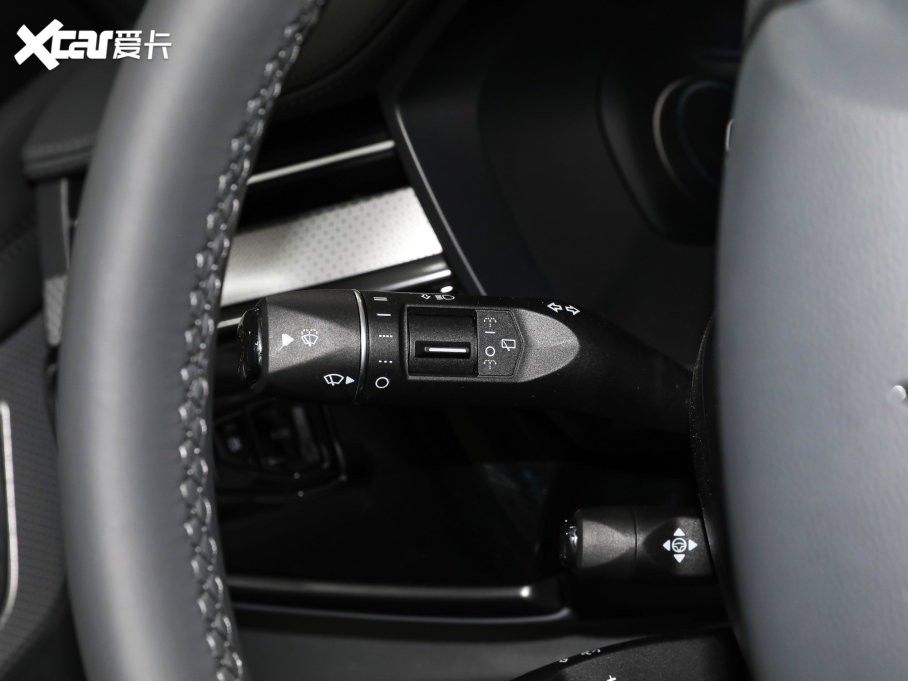 2022O T(ARCFOX T) 480S+ 175kW