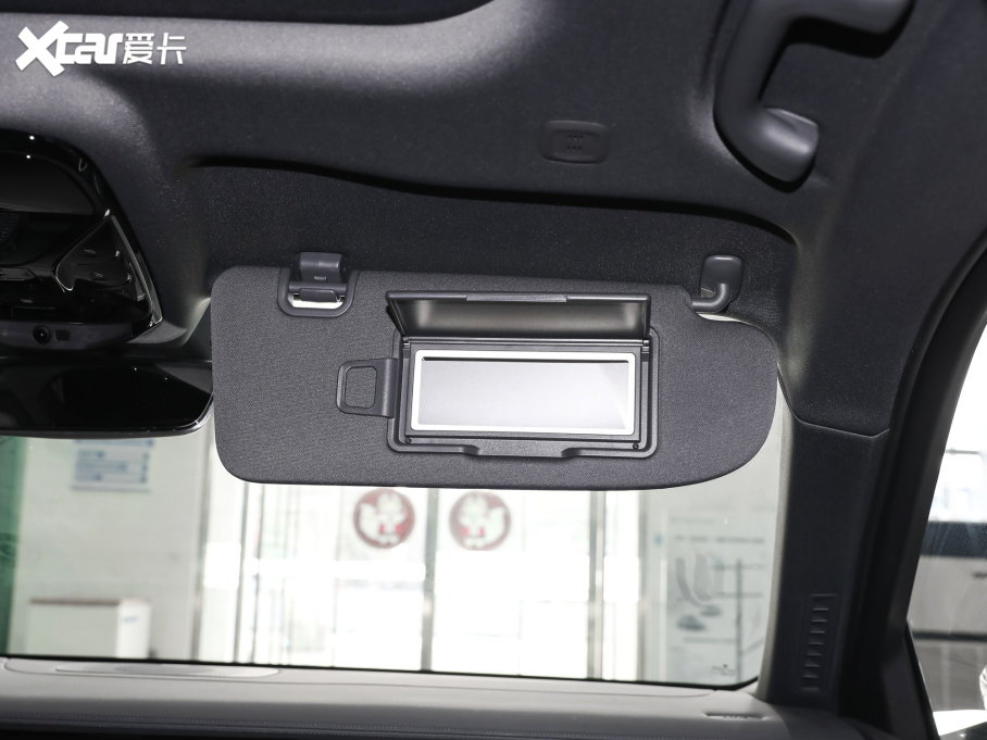 2022O T(ARCFOX T) 480S+ 175kW