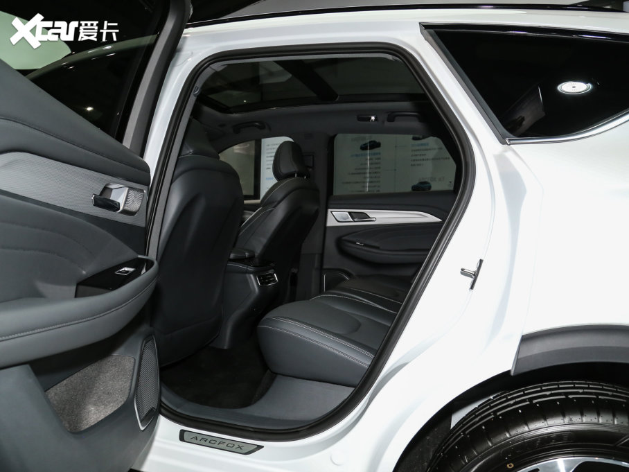 2022O T(ARCFOX T) 480S 160kW