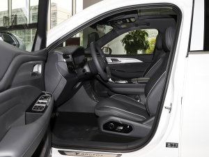 2022480S 175kW ǰſg