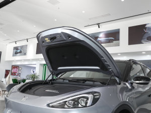 2022款480S+ 175kW 发动机舱隔音棉