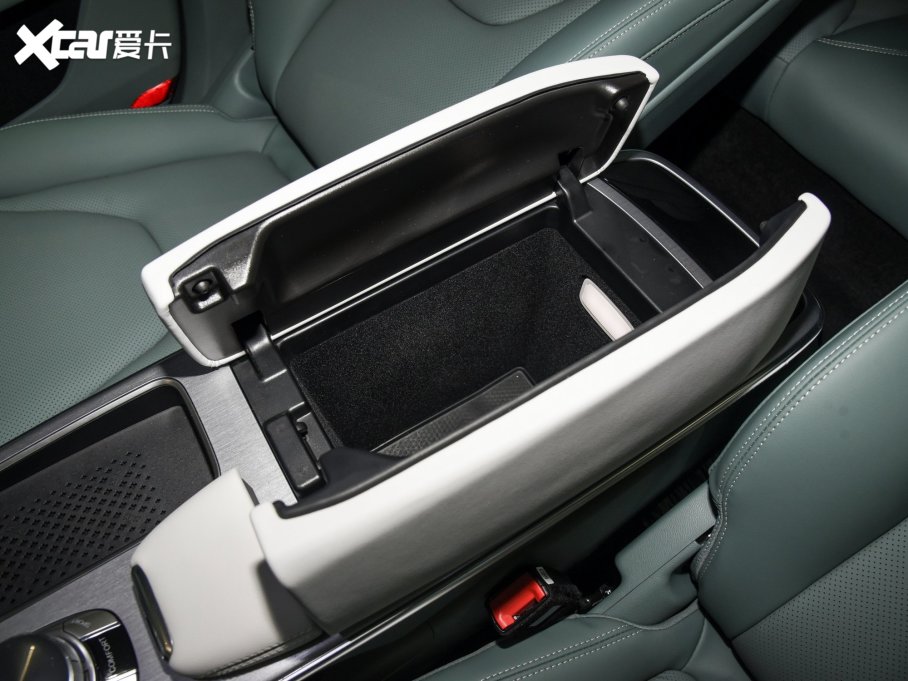 2023O S(ARCFOX S) ɭְ 525E 160kW