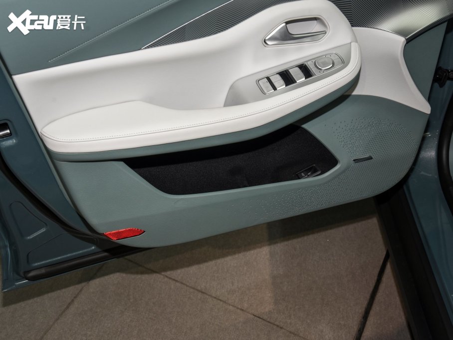 2023O S(ARCFOX S) ɭְ 525E 160kW