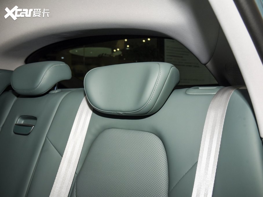 2023O S(ARCFOX S) ɭְ 525E 160kW