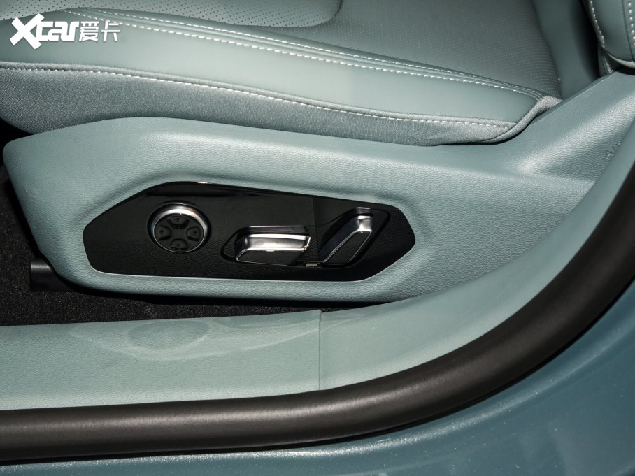 2023O S(ARCFOX S) ɭְ 525E 160kW