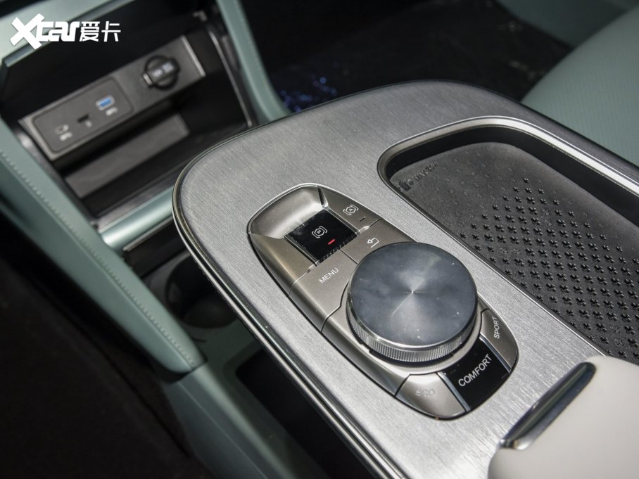 2023O S(ARCFOX S) ɭְ 525E 160kW