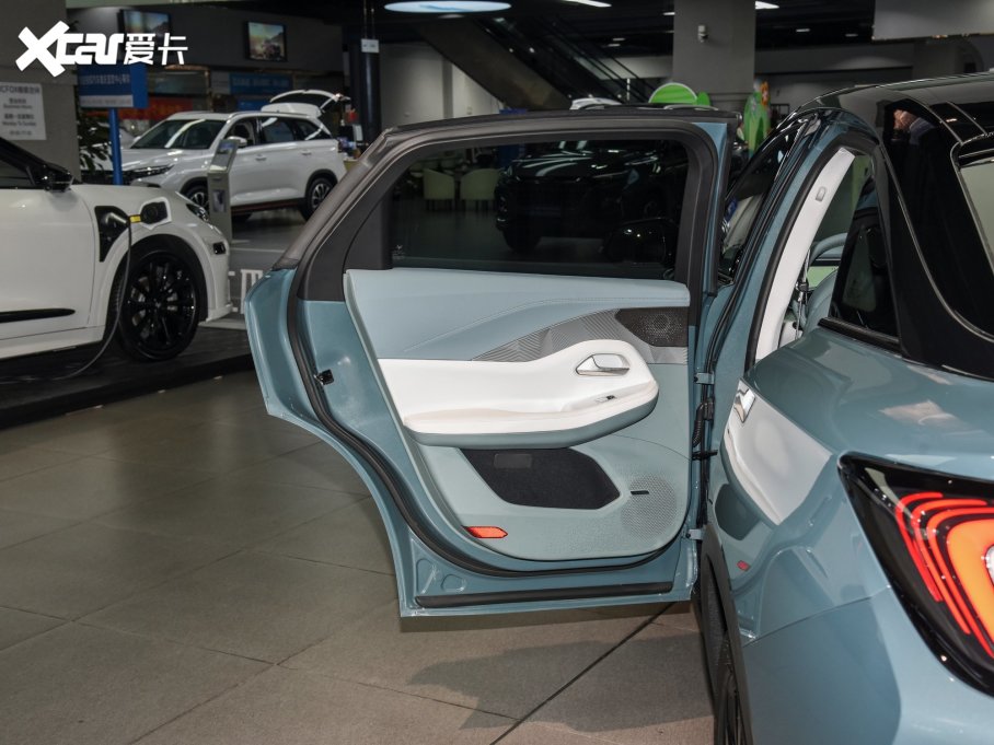 2023O S(ARCFOX S) ɭְ 525E 160kW