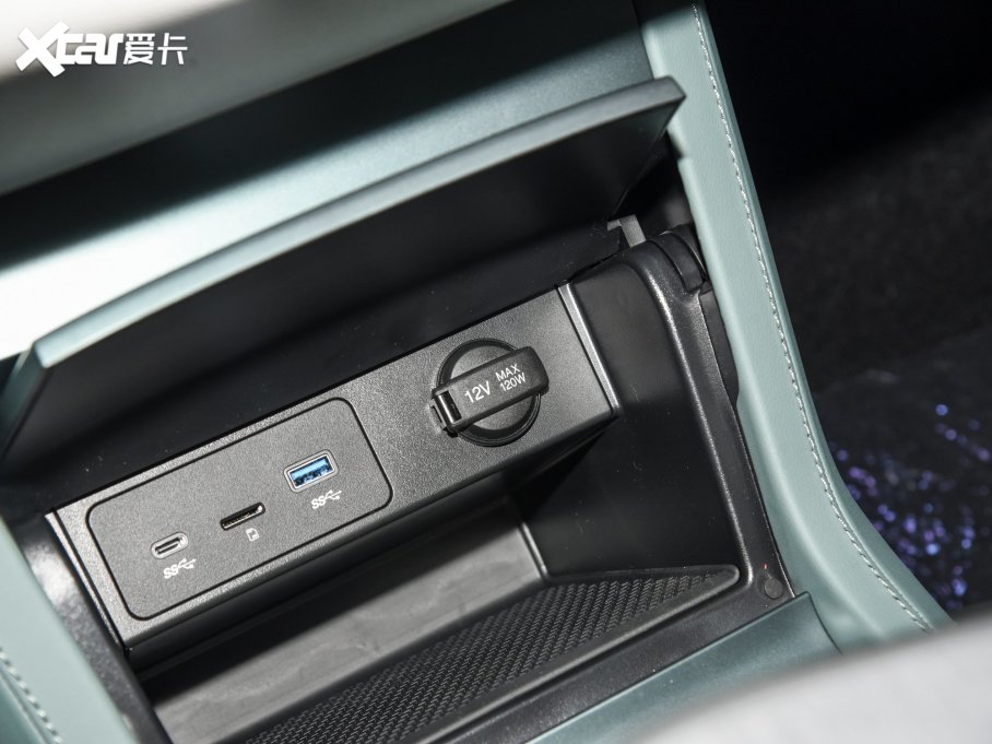 2023O S(ARCFOX S) ɭְ 525E 160kW