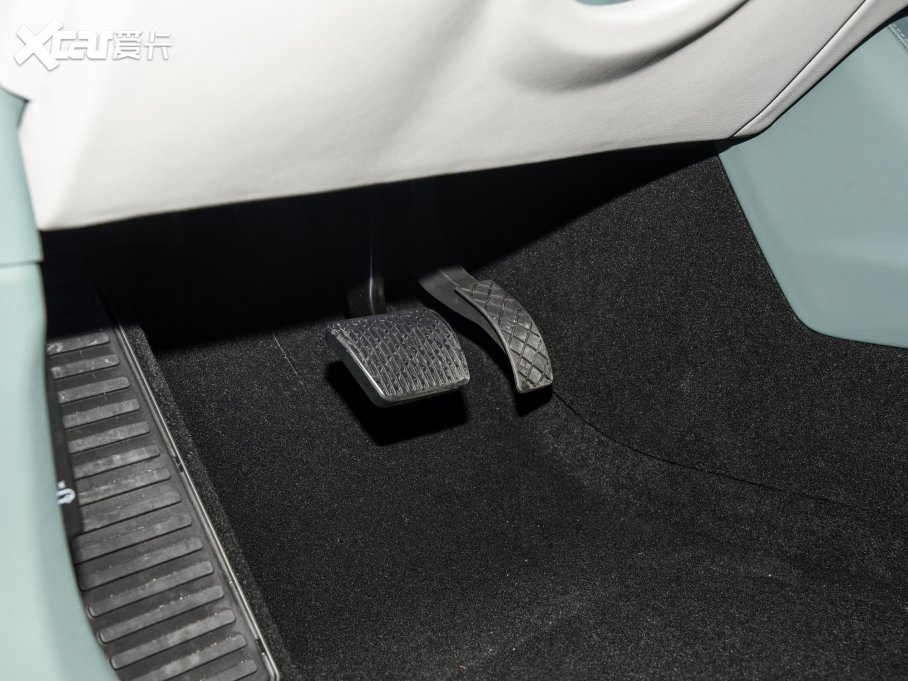 2023O S(ARCFOX S) ɭְ 525E 160kW