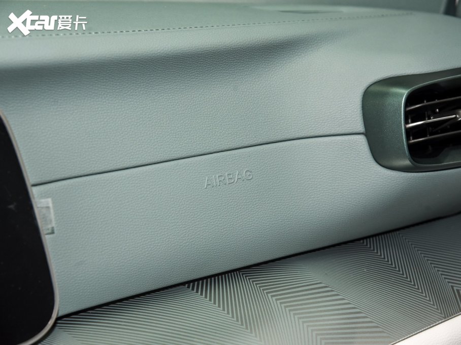 2023O S(ARCFOX S) ɭְ 525E 160kW