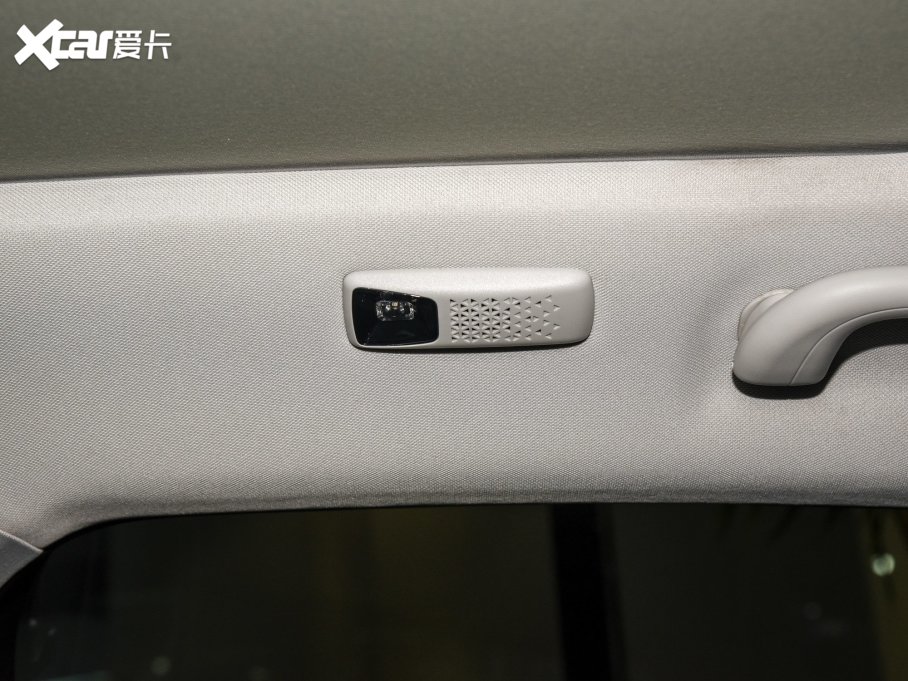 2023O S(ARCFOX S) ɭְ 525E 160kW