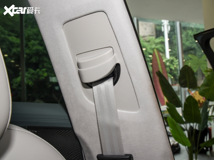 2023O S(ARCFOX S) ɭְ 735E+ 175kW