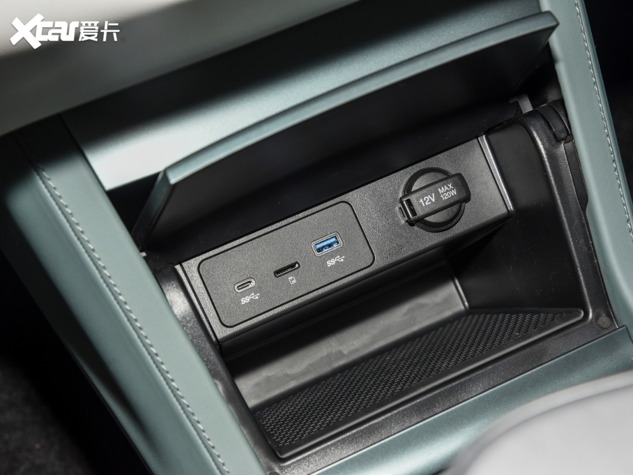 2023O S(ARCFOX S) ɭְ 735E+ 175kW