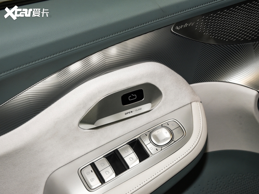 2023O S(ARCFOX S) ɭְ 735E+ 175kW