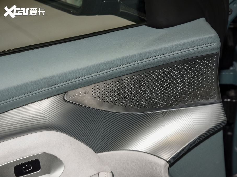 2023O S(ARCFOX S) ɭְ 735E+ 175kW