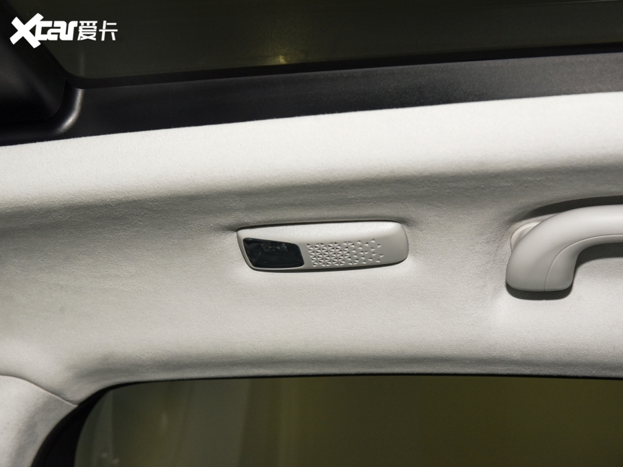 2023O S(ARCFOX S) ɭְ 735E+ 175kW