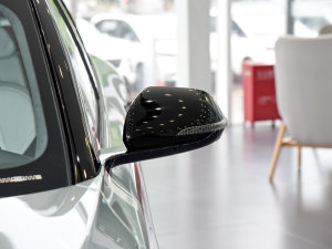 2023ɭְ 735E+ 160kW ^