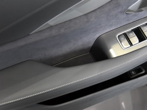 2023ɭְ 735E+ 160kW g