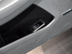 2023ɭְ 735E+ 160kW п؅^(q)