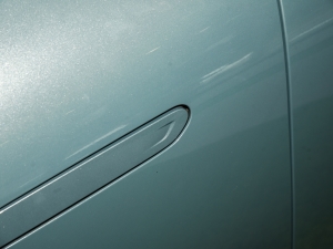 2023ɭְ 735E+ 175kW ^