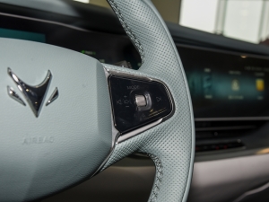 2023ɭְ 735E+ 175kW п؅^