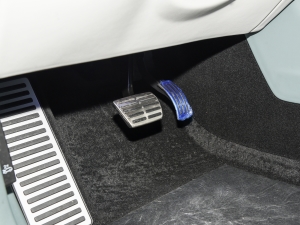 2023ɭְ 735E+ 175kW п؅^