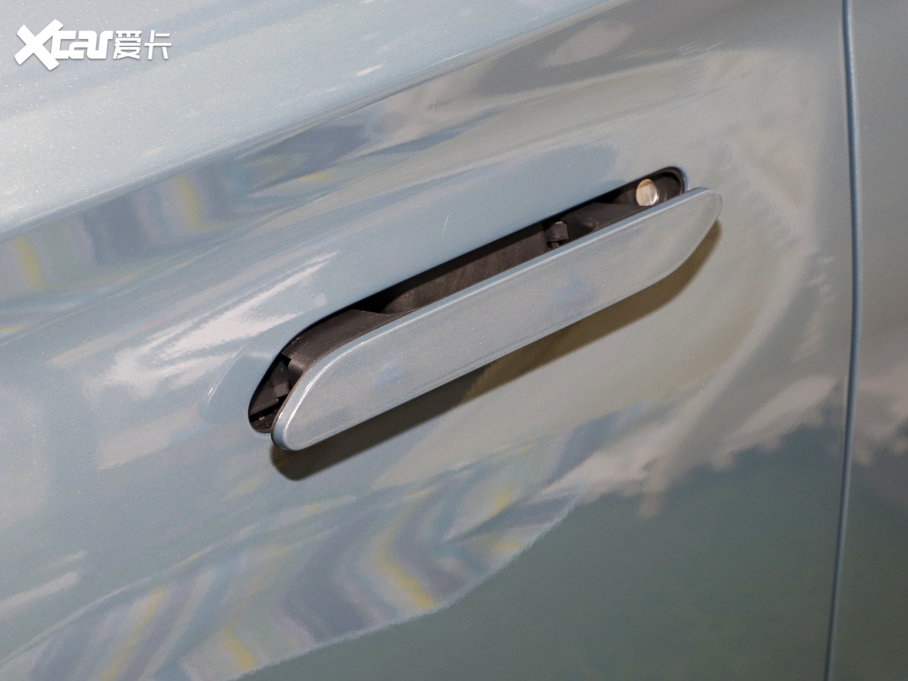 2023O T(ARCFOX T) ɭְ 688E+ 160kW