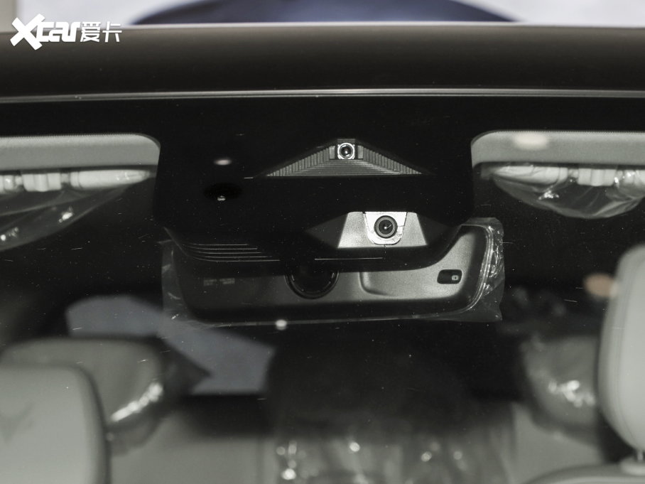 2023O T(ARCFOX T) ɭְ 688E+ 160kW