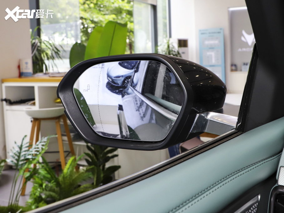 2023O T(ARCFOX T) ɭְ 688E+ 160kW