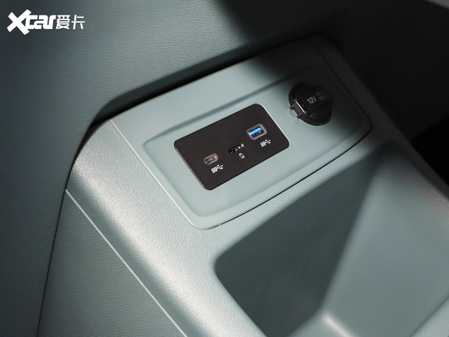 2023O T(ARCFOX T) ɭְ 688E+ 160kW